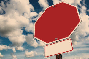 ハッピーメールで停マークがついているユーザーの正体！業者や危険ユーザーの可能性が高い？